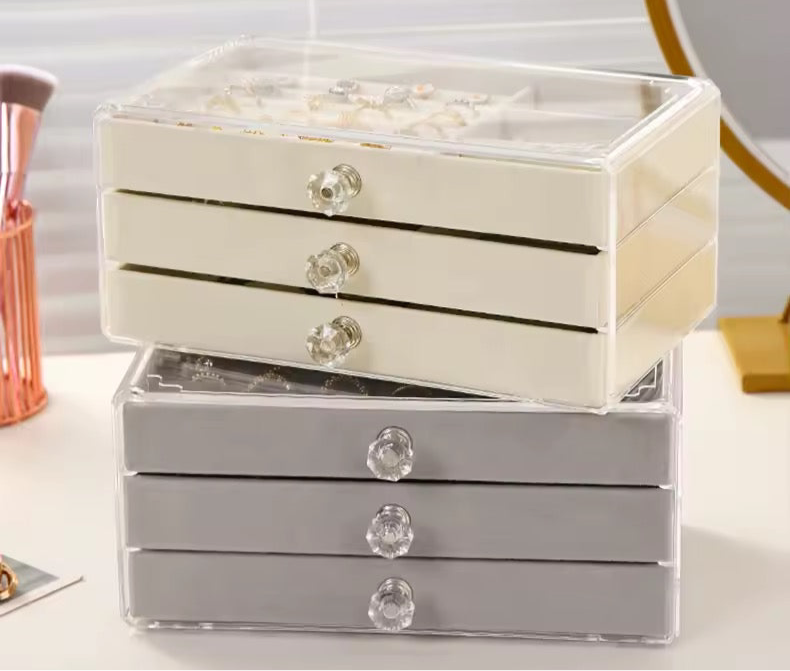 Crystal Knob Jewelry Organizer