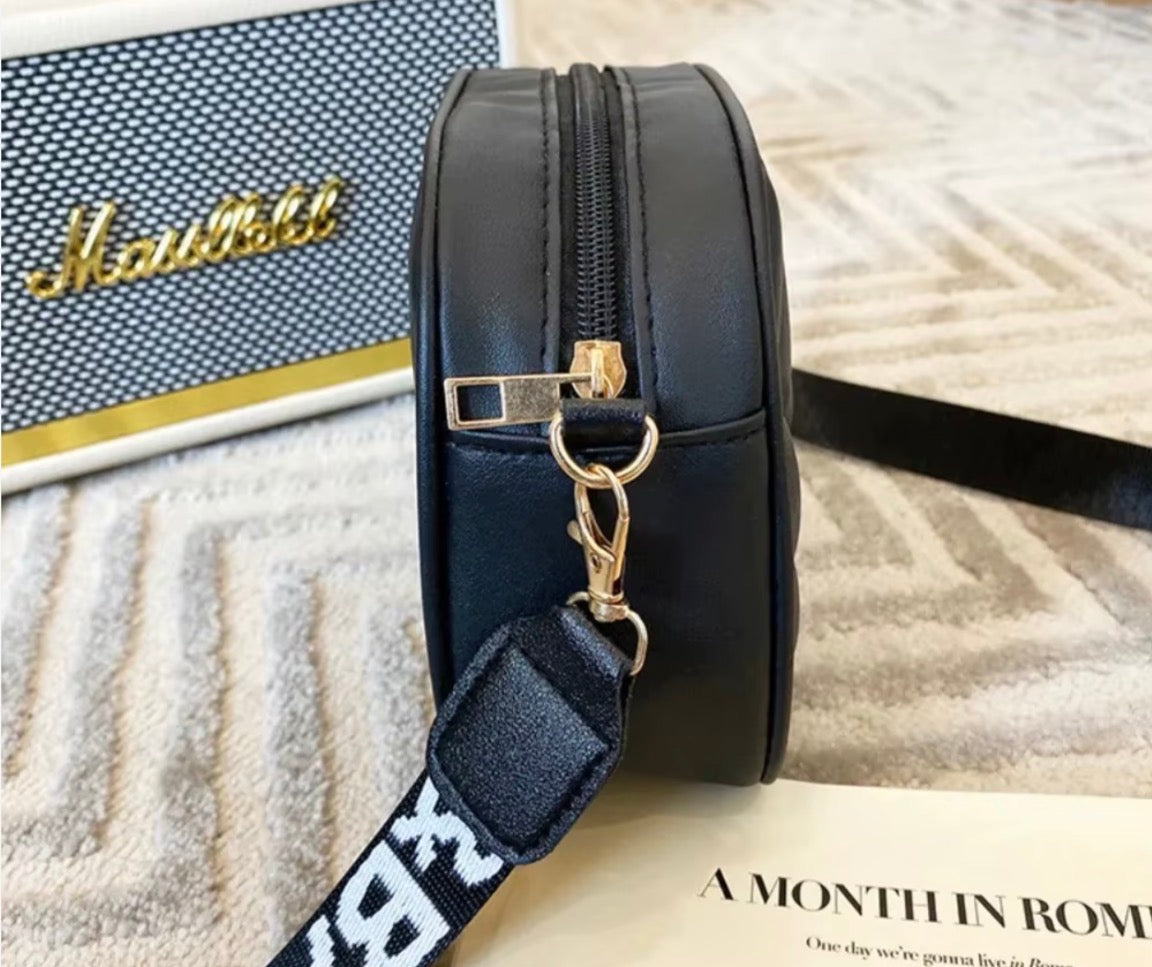 Classic Cross Body Bag
