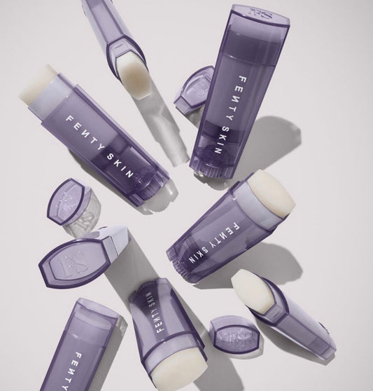 FENTY BEAUTY - LUX BALM ULTRA-HYDRATING CHERRY LIP BALM WITH BARBADOS CHERRY + VITAMIN E