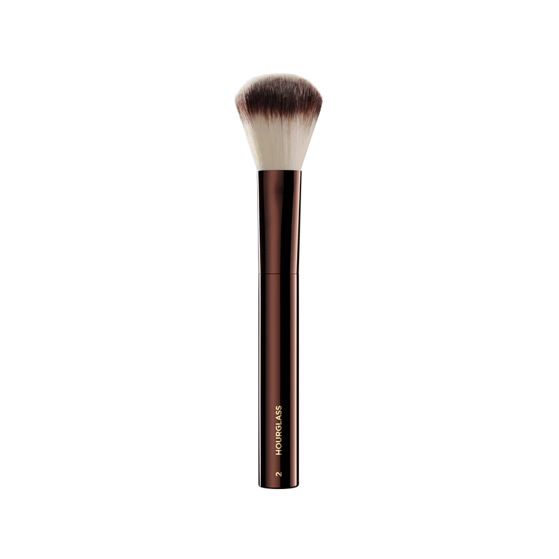 Hourglass Nº 2 Foundation / Blush brush