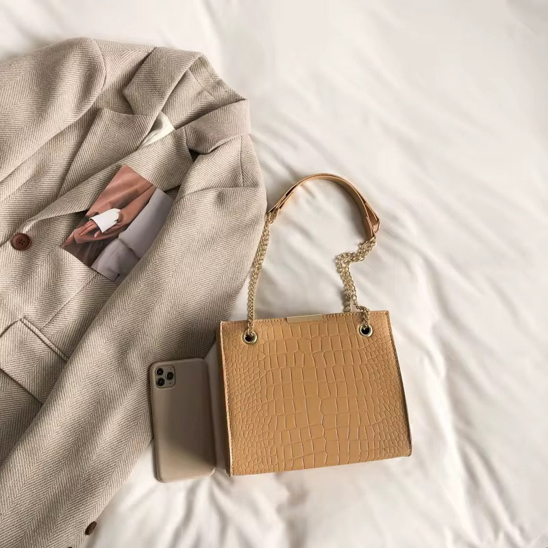Arden Tote