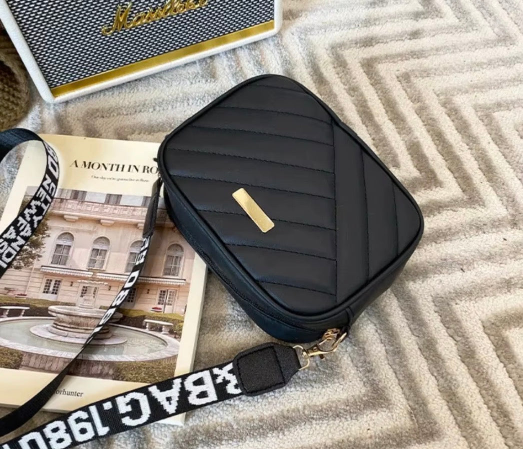 Classic Cross Body Bag
