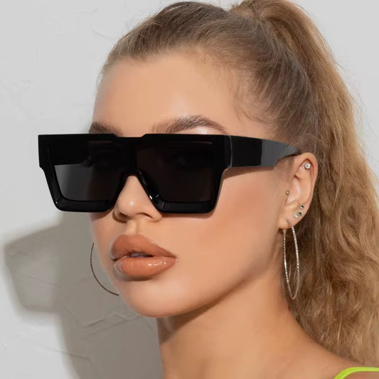 Ana Square Frame Sunglasses – Bold Edition