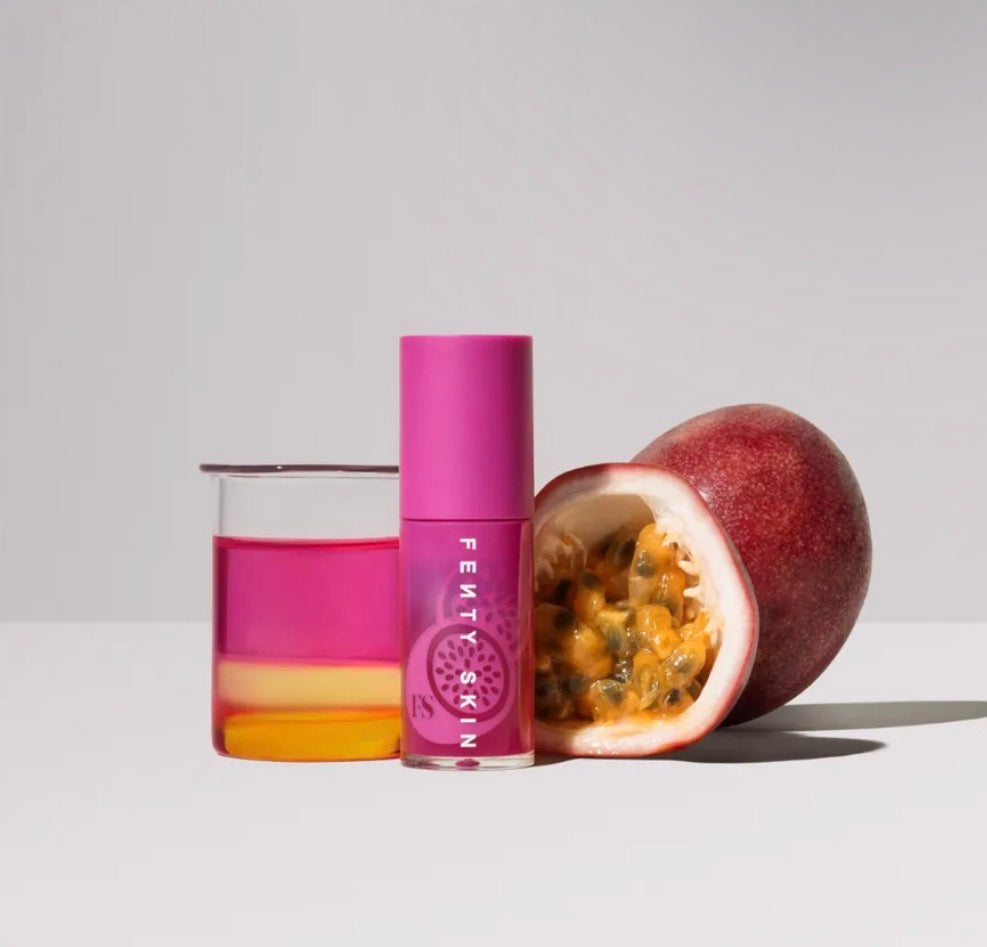 Fenty Treatz Hydrating + Strengthening Lip Oil - Passion Fruit
