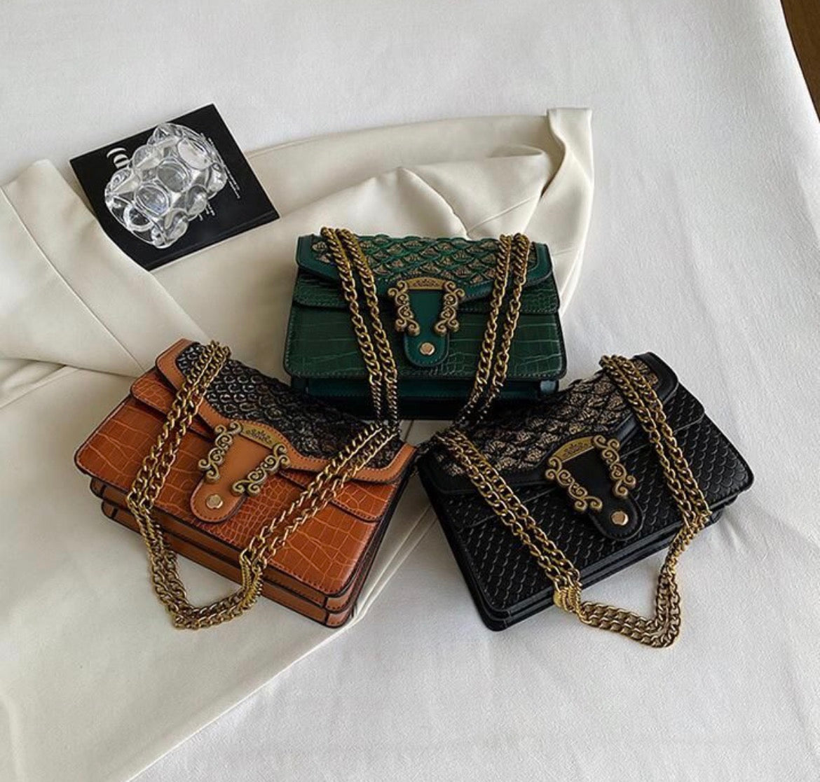 Aurelia Shoulder Bag
